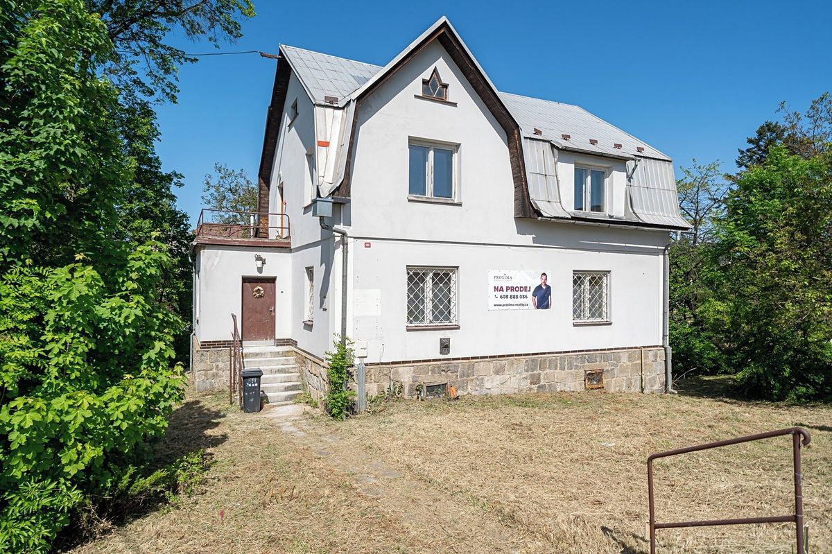 Prodej rodinného domu 166 m², pozemek 949 m²